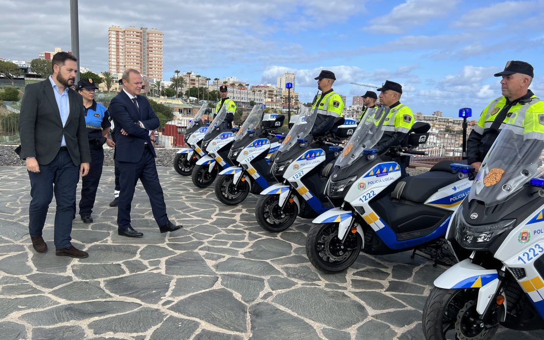 La Policía Local del municipio de Las Palmas de Gran Canaria suma siete motocicletas nuevas a su parque móvil para mejorar el servicio a la ciudadanía
