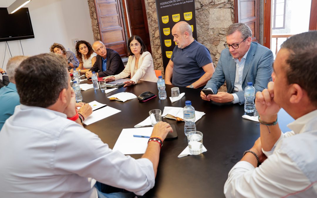 Darias reforzará la oferta turística de Las Palmas de Gran Canaria promoviendo grandes eventos en la ciudad
